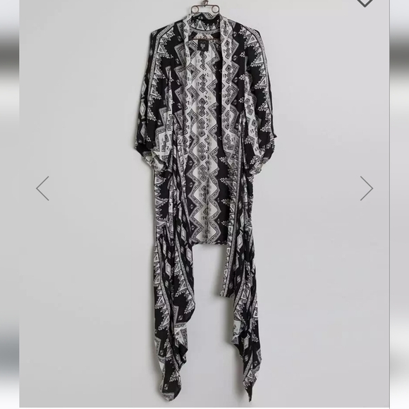 Billabong Tops - BILLABONG Always A Dreamer Cardigan